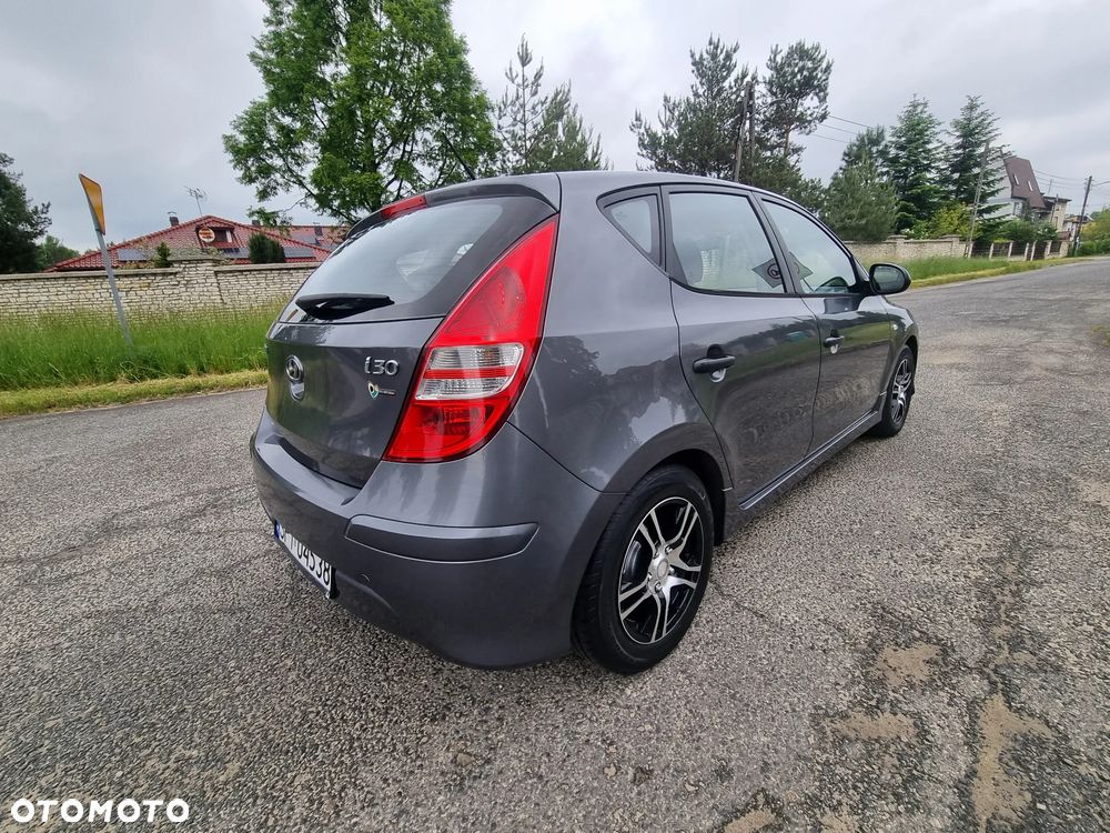 Hyundai i30 1.4 Comfort - 9