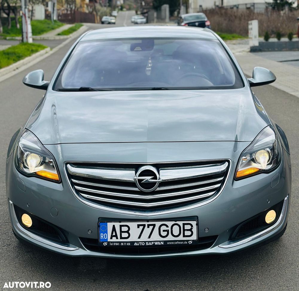 Opel Insignia 2.0 CDTi ECOTEC 4X4 Sport Aut. - 1