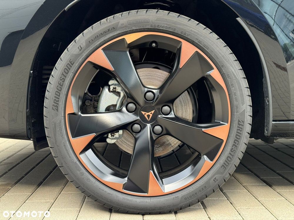 Cupra Leon 1.5 eTSI mHEV DSG - 17