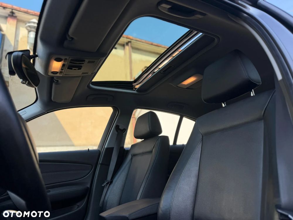 BMW Seria 1 123d DPF Edition Sport - 21