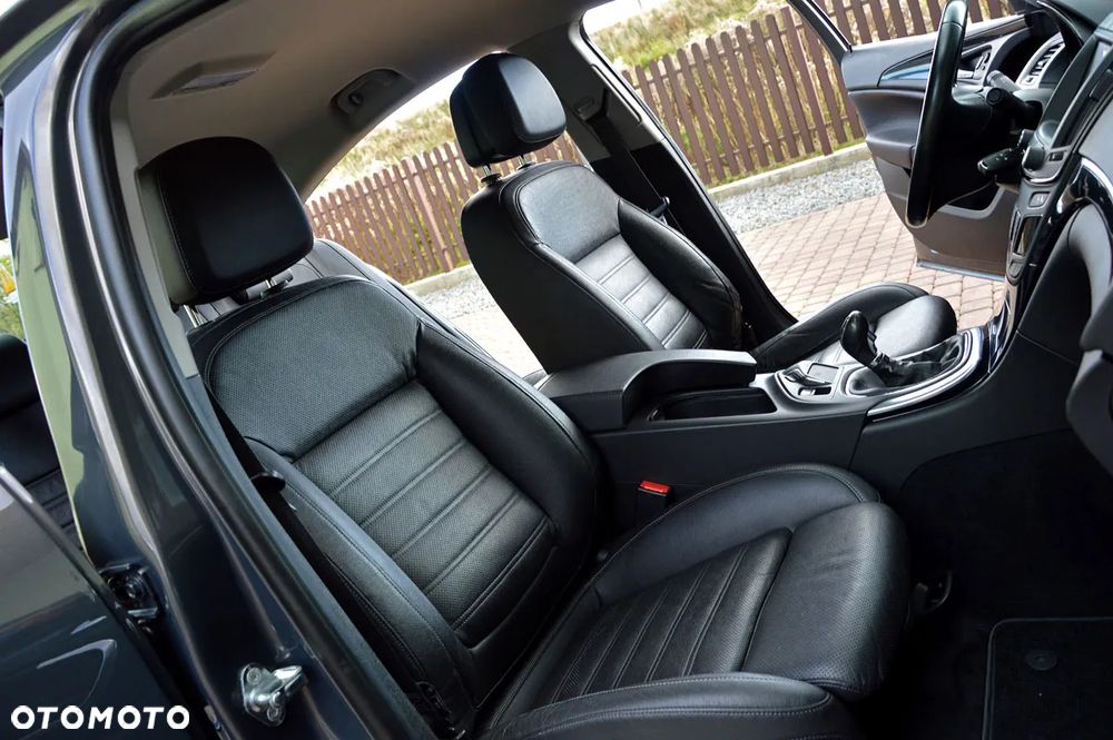 Opel Insignia 2.0 CDTI Cosmo S&S - 22