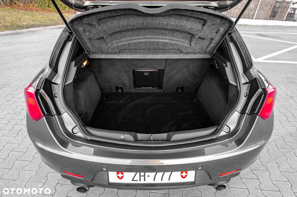 Alfa Romeo Giulietta 1.8 TBi 16V TCT Quadrifoglio Verde - 34