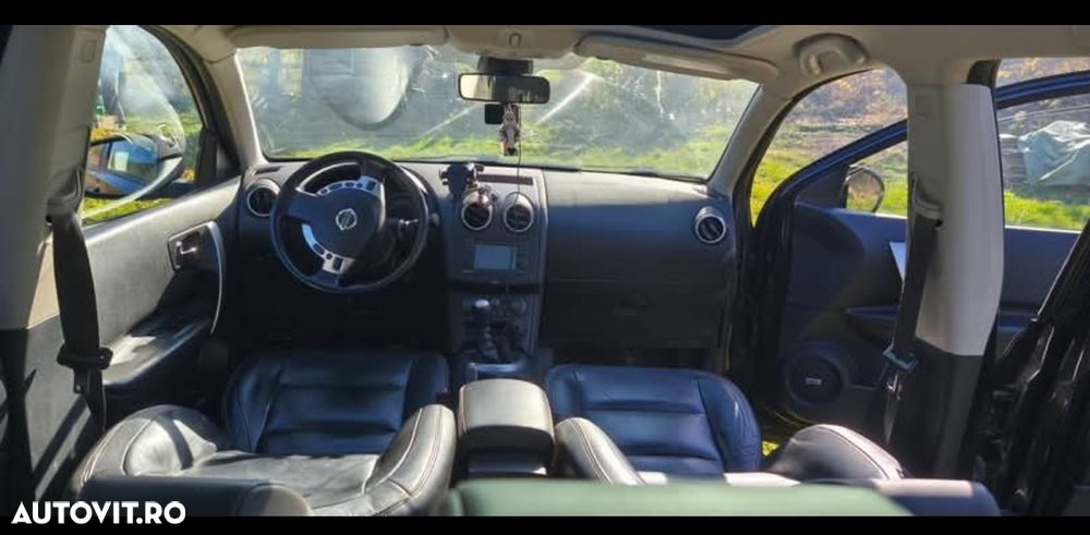 Nissan Qashqai+2 - 9