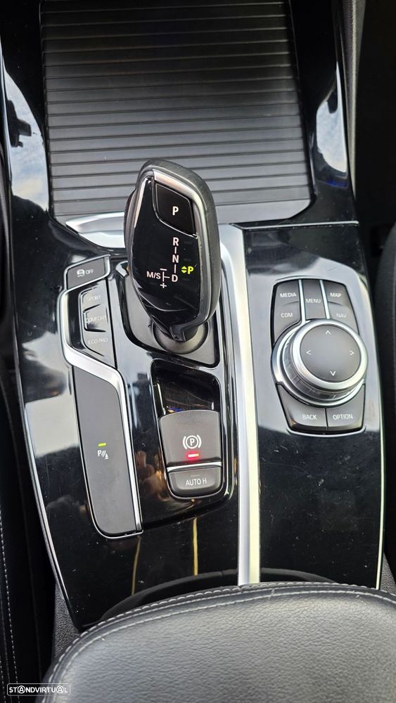 BMW X3 18 d sDrive Auto - 18