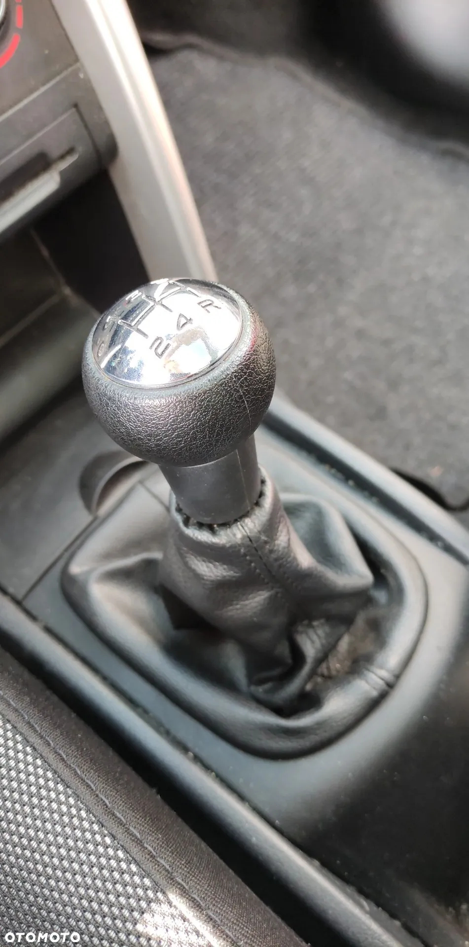 Peugeot 207 1.4 Trendy - 11