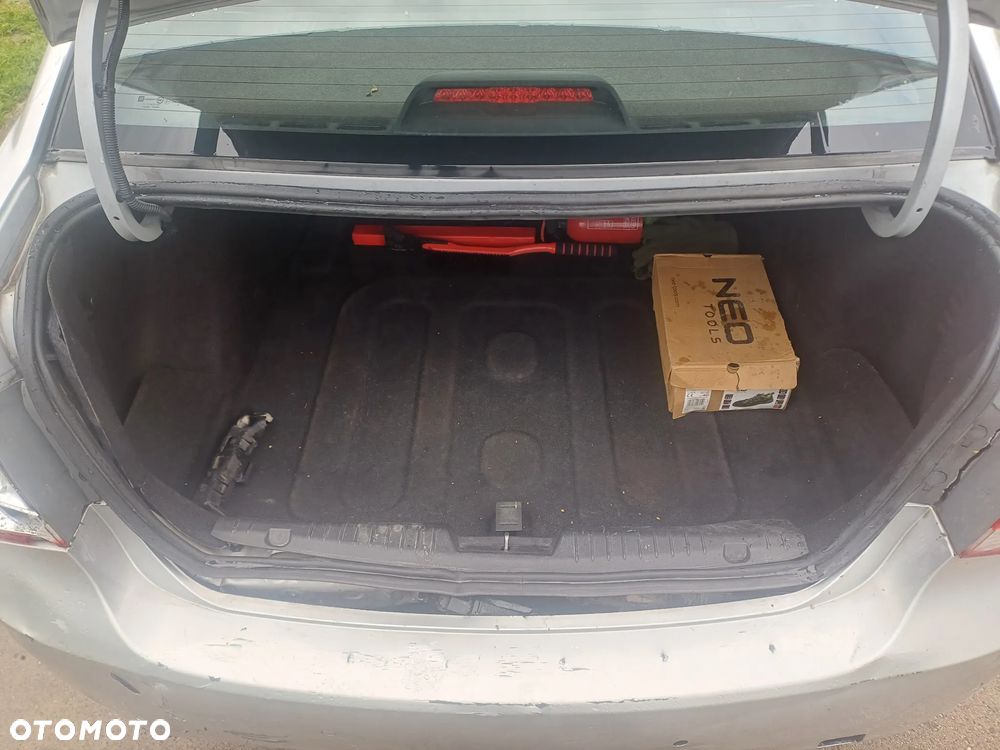 Chevrolet Cruze - 8
