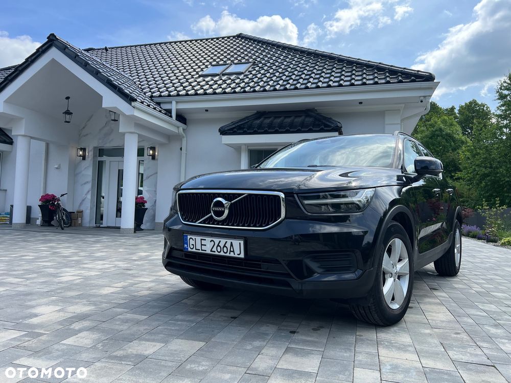 Volvo XC 40 T3 Geartronic Momentum Pro - 9