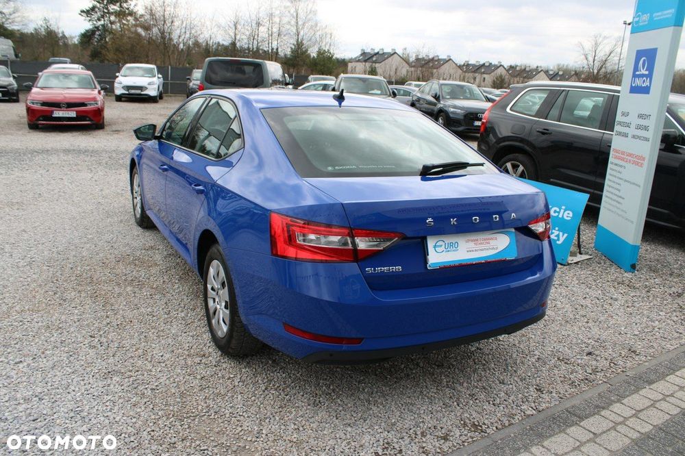 Skoda Superb - 9