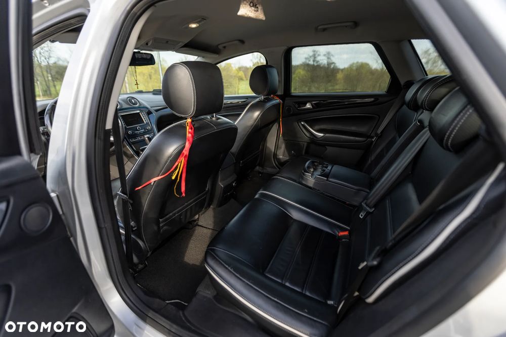 Ford Mondeo - 10