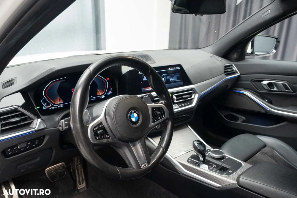 BMW Seria 3 320d xDrive Aut. M Sport - 10