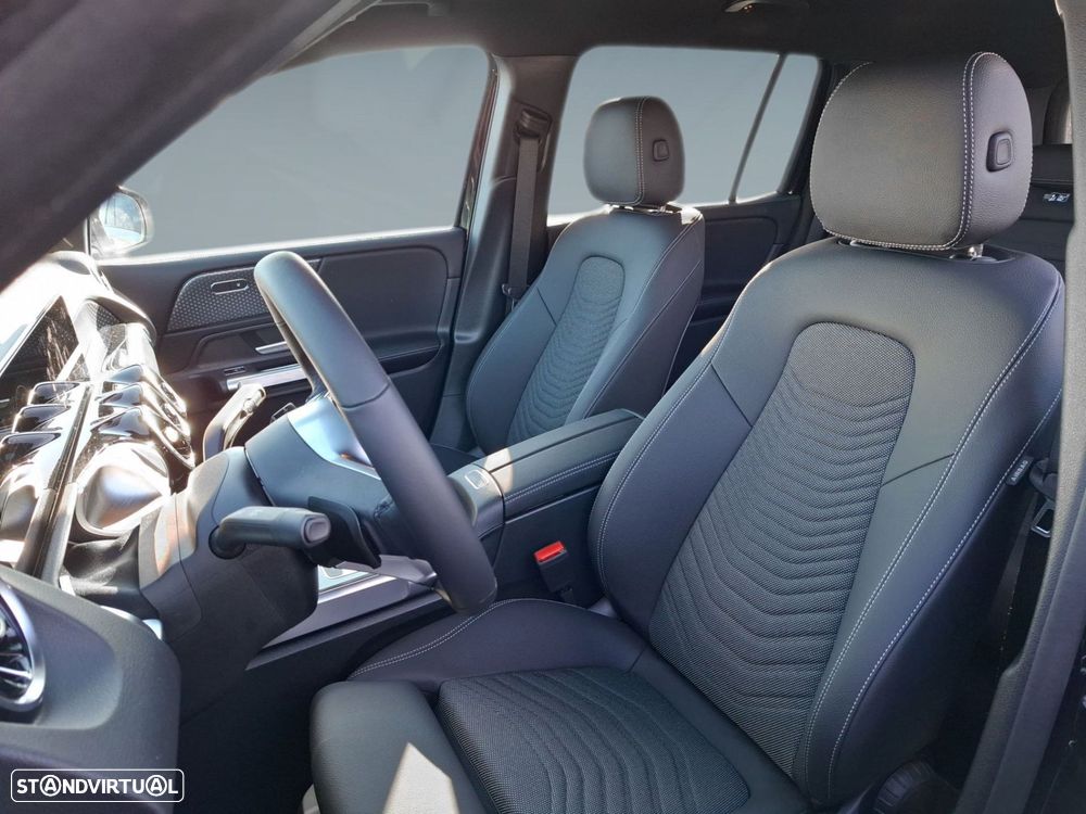 Mercedes-Benz GLB 180 d Progressive - 11