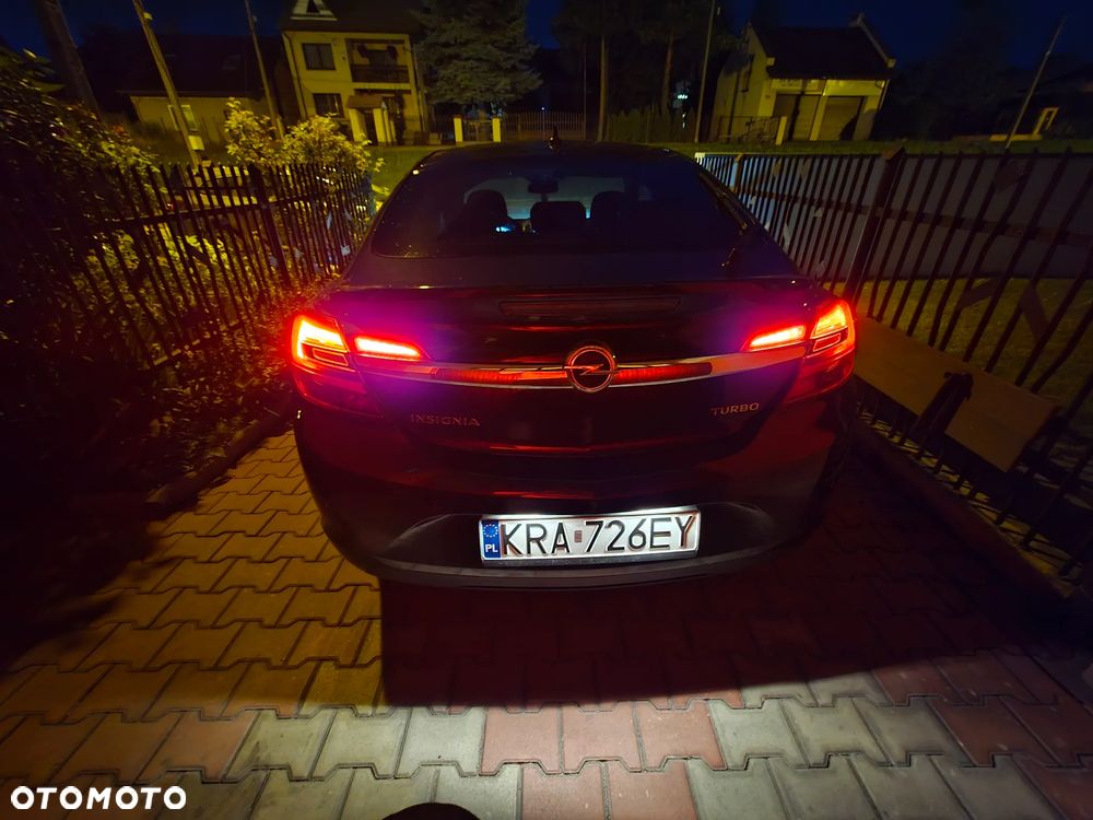 Opel Insignia 1.6 T Cosmo S&S - 11