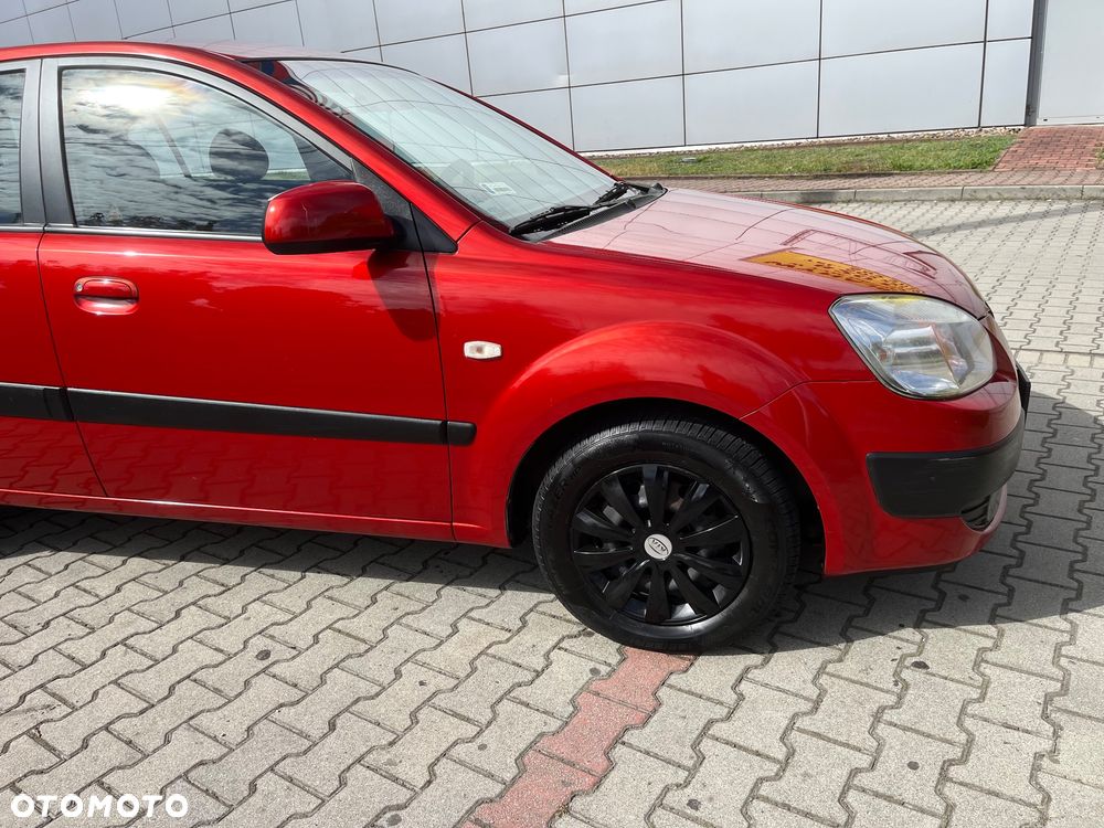 Kia Rio 1.6 Sport - 13