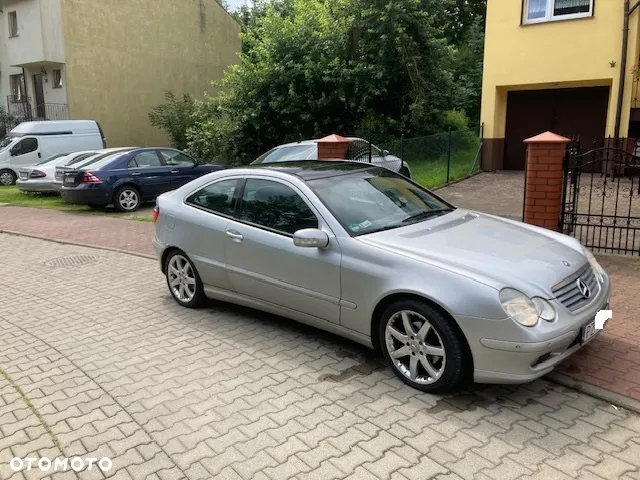 Mercedes-Benz Klasa C 180 - 2