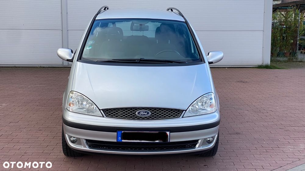 Ford Galaxy - 16