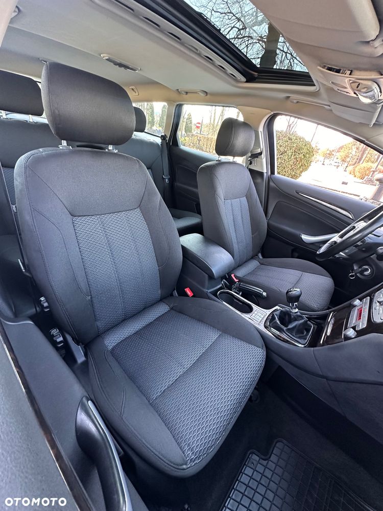 Ford Mondeo 2.0 TDCi Business Edition - 33