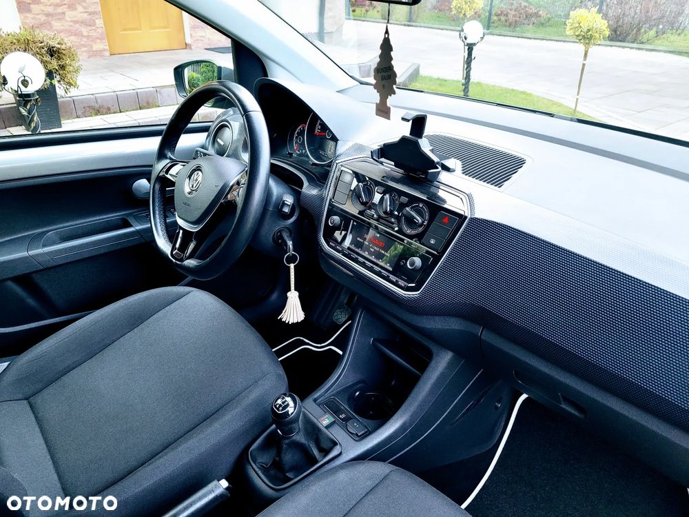 Volkswagen up! 1.0 move - 5