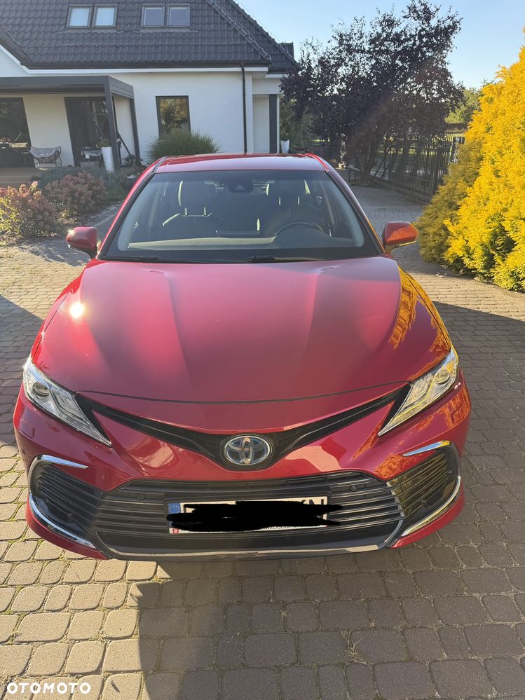 Toyota Camry 2021 photo 2