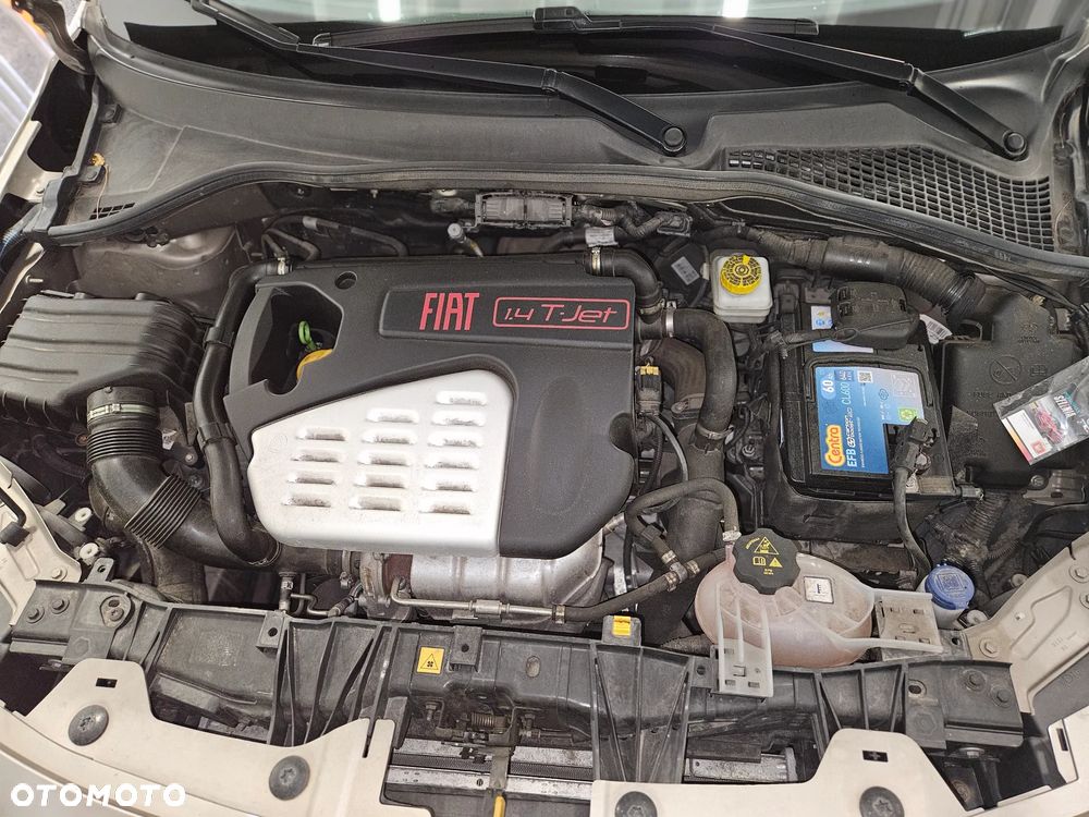 Fiat Tipo 1.4 T-Jet 16v Lounge - 14