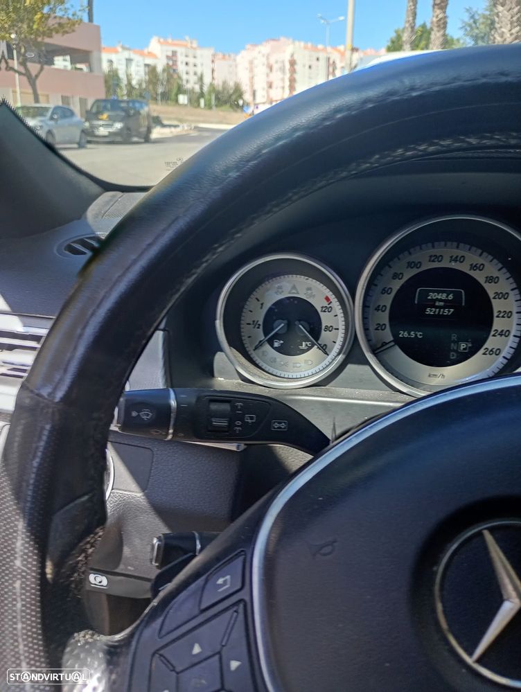 Mercedes-Benz E 220 BlueTEC 9G-TRONIC - 6