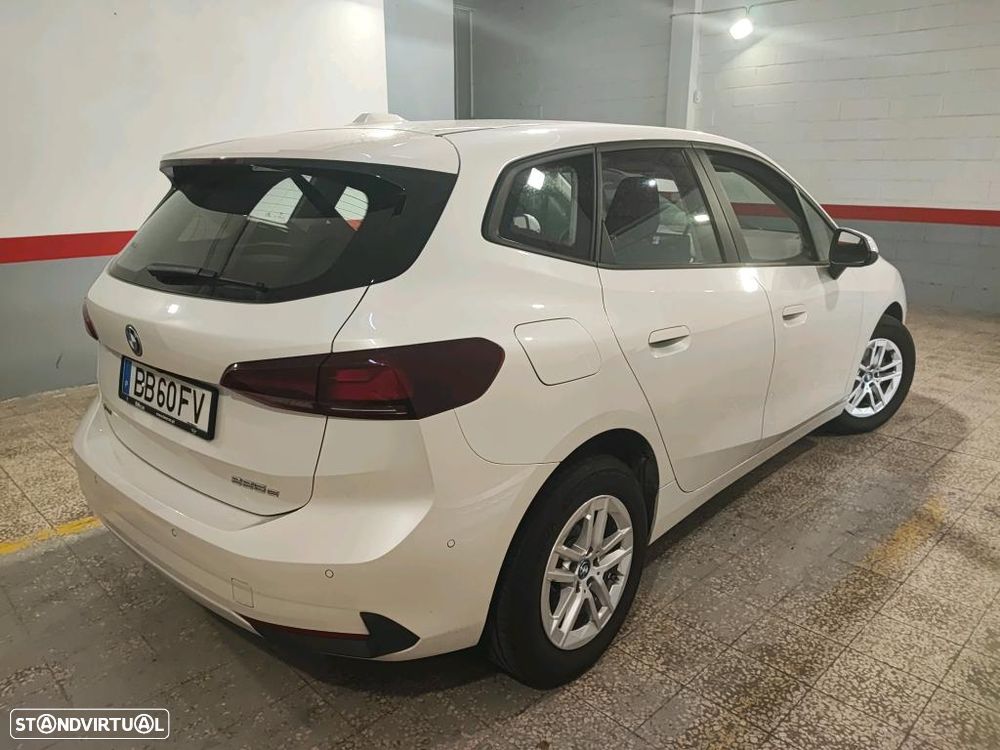 BMW 225xe Active Tourer e xDrive - 4