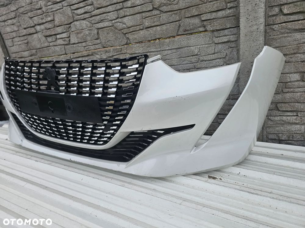 Peugeot 2008 2 II zderzak przod - 3