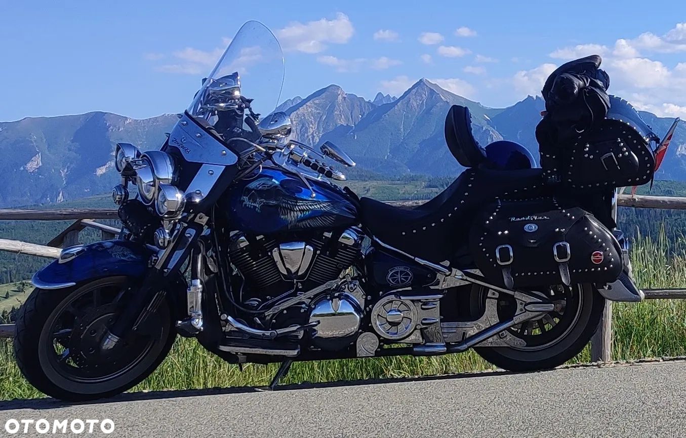 Yamaha Road Star - 1