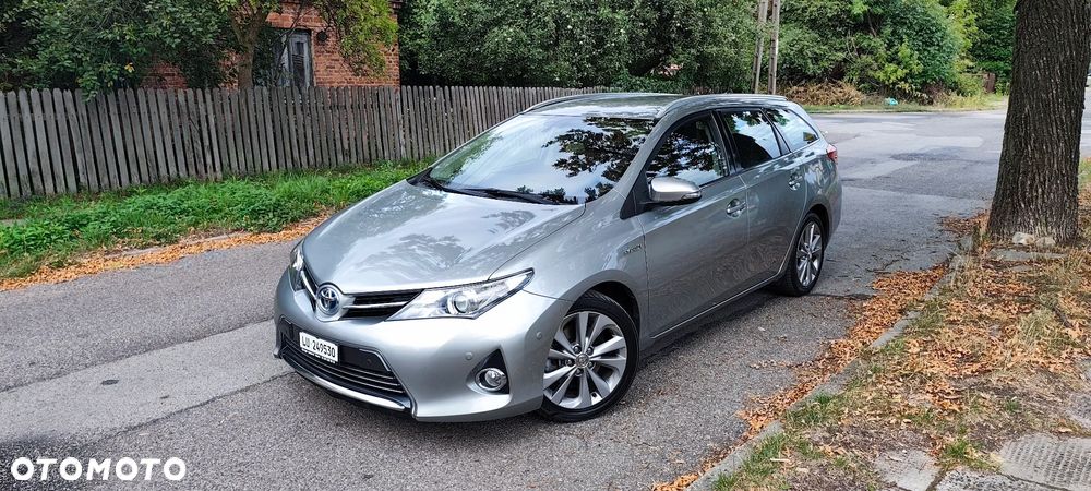 Toyota Auris 1.8 HSD Prestige NAVI - 11