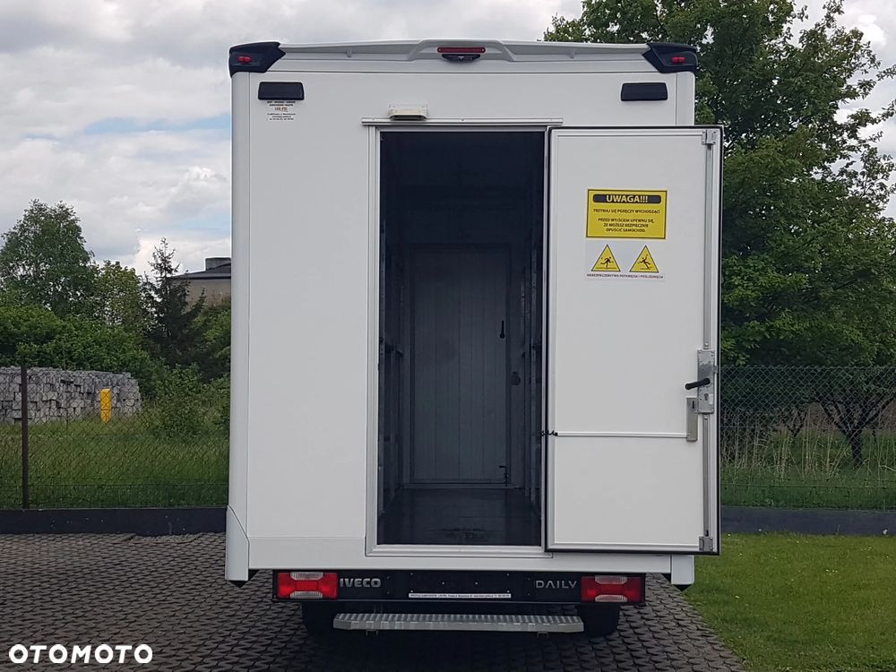Iveco DAILY KONTENER NISKOPODŁOGOWY 4,43x2,23x2,42 SKLEP FOODTRUCK BAR KLIMA KONIOWÓZ KAMPER - 5