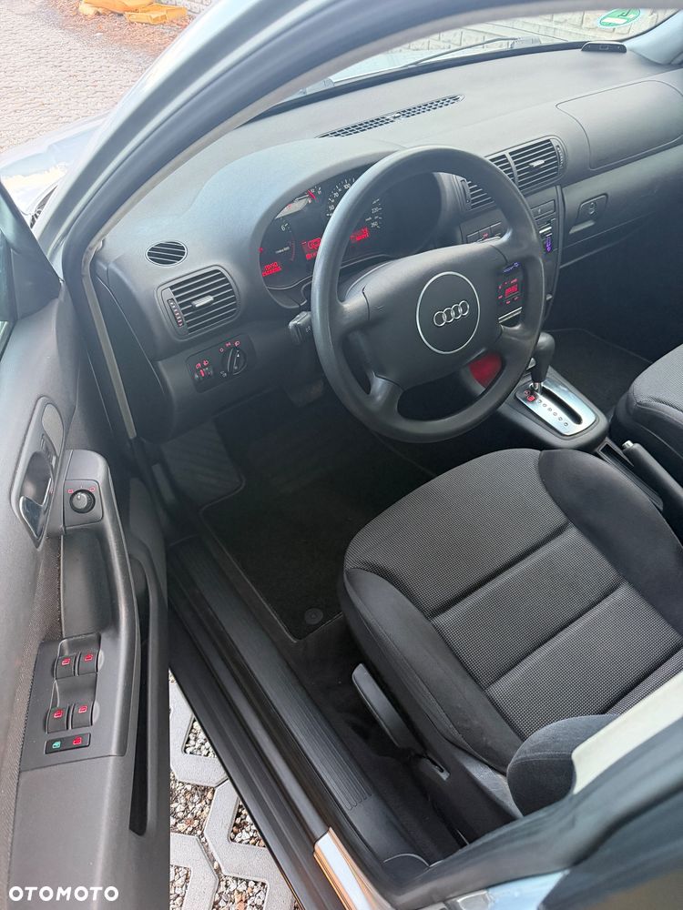 Audi A3 Sportback - 9