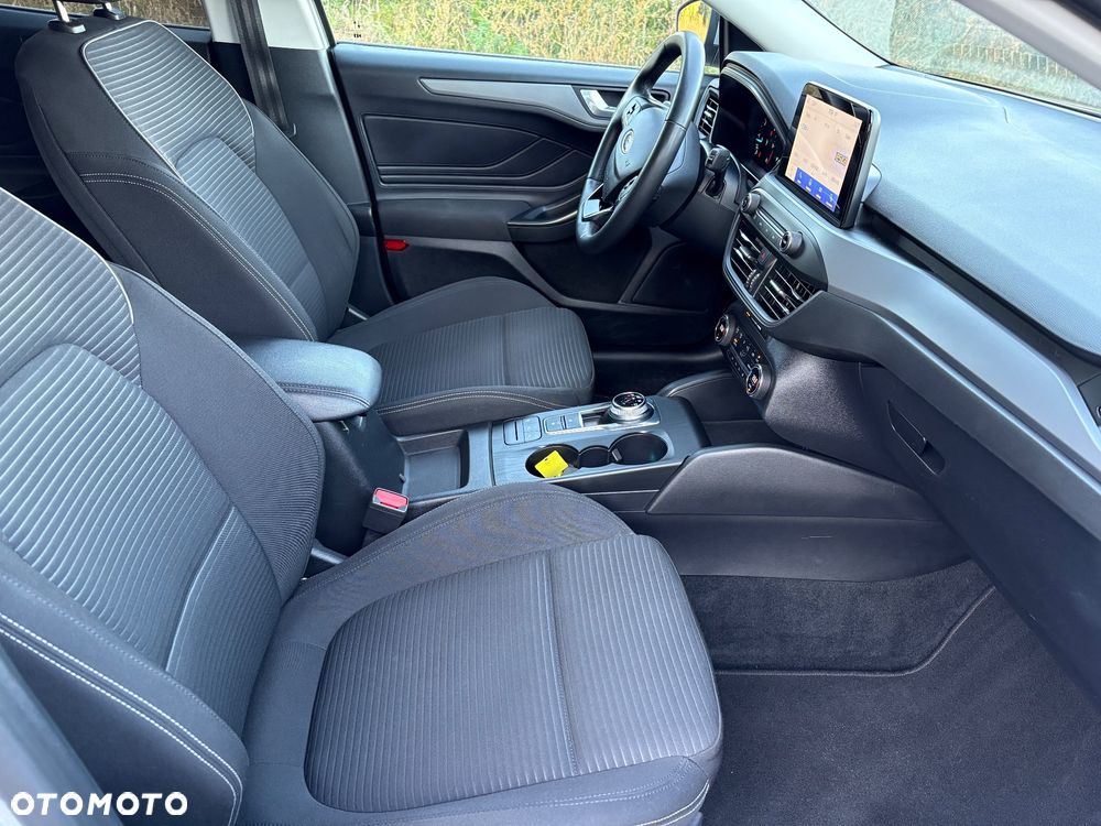 Ford Focus 1.5 EcoBlue Start-Stopp-System TITANIUM STYLE - 10