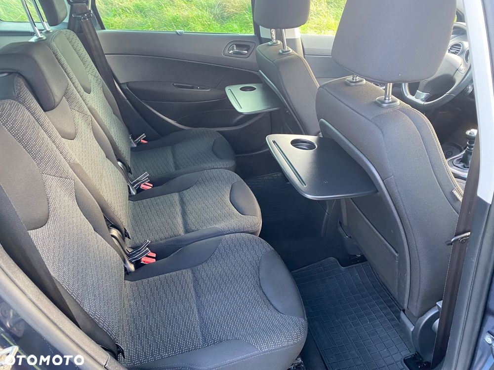 Peugeot 308 HDi FAP 150 Allure - 12