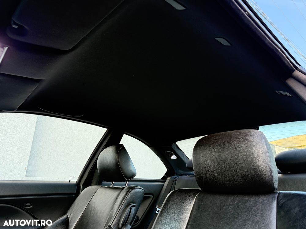 BMW Seria 3 320 Ci - 30