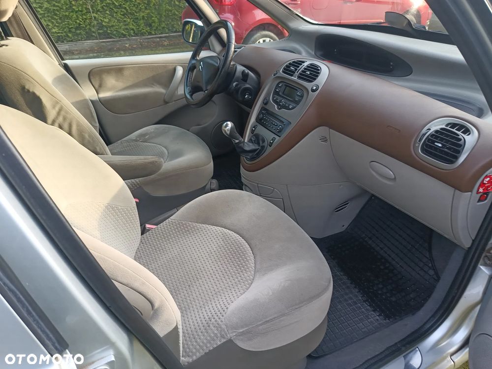 Citroën Xsara Picasso 1.8i 16V Exclusive - 11