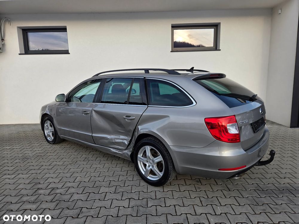 Skoda Superb 2.0 TDI Green tec 4x4 DSG Best Of - 19