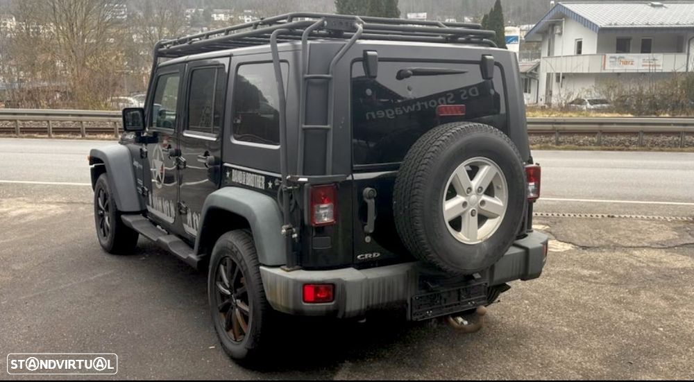 Jeep Wrangler Unlimited Hard-Top 2.8 CRD DPF Sport - 4