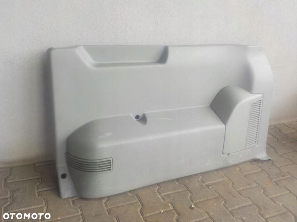 VW T5 KRÓTKI TAPICERKA BOCZEK TYŁ TYLNA PRAWA - 2