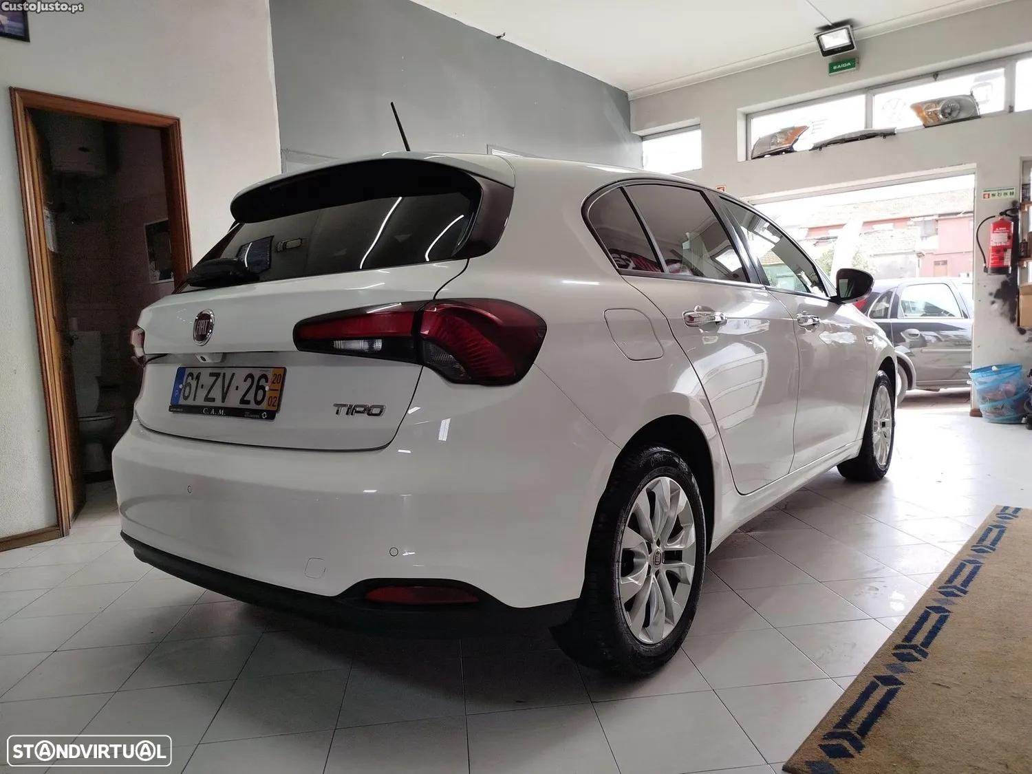 Fiat Tipo 1.3 M-Jet Lounge Tech J17 - 8