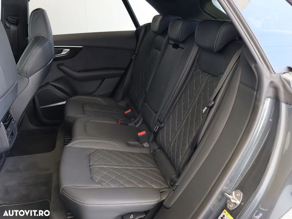 Audi Q8 55 TFSI e quattro Tiptronic PHEV - 13