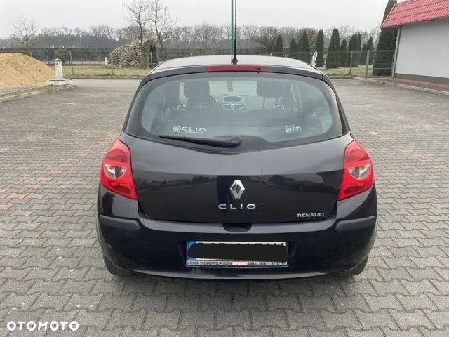 Renault Clio - 3