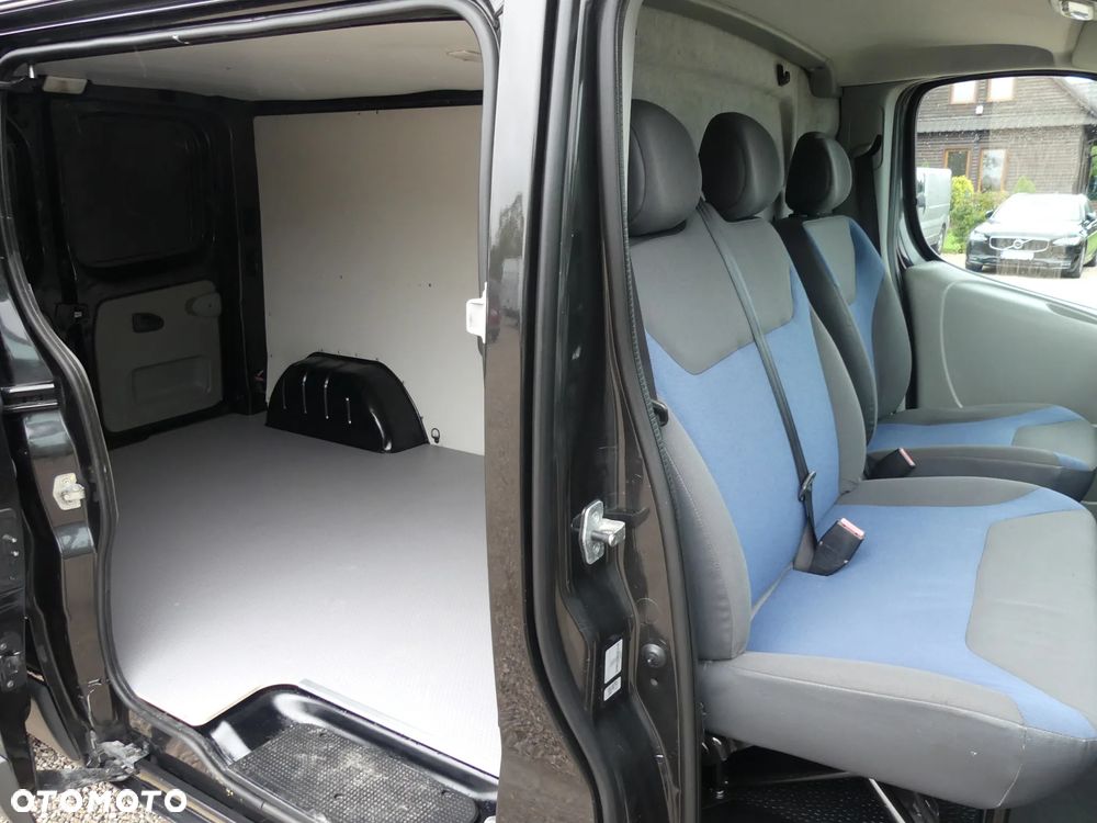 Renault TRAFIC - 23