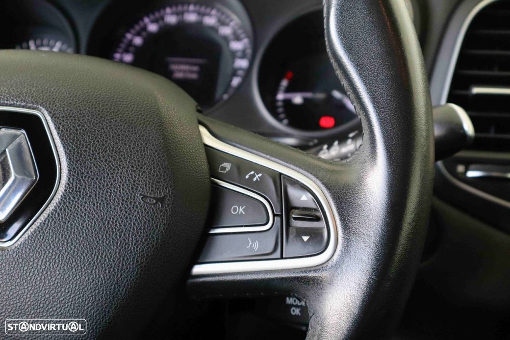 Renault Mégane Sport Tourer 1.3 TCe Limited - 20