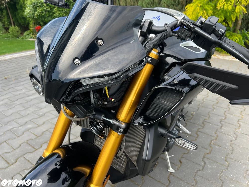 Yamaha MT - 23