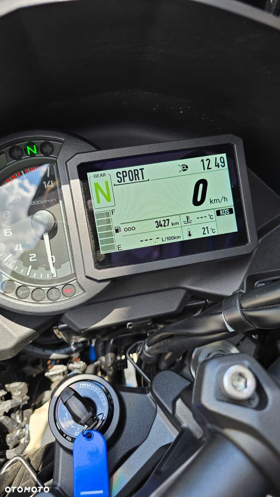 Kawasaki Versys 1000 - 10