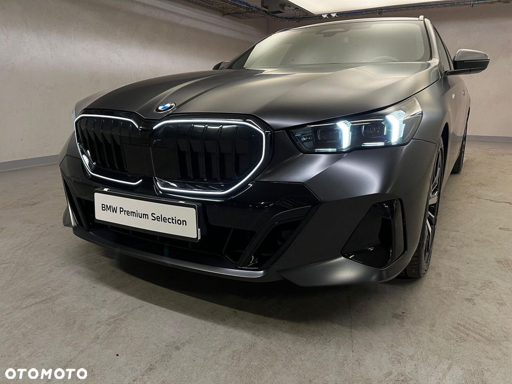BMW Seria 5 520d xDrive mHEV M Sport - 14