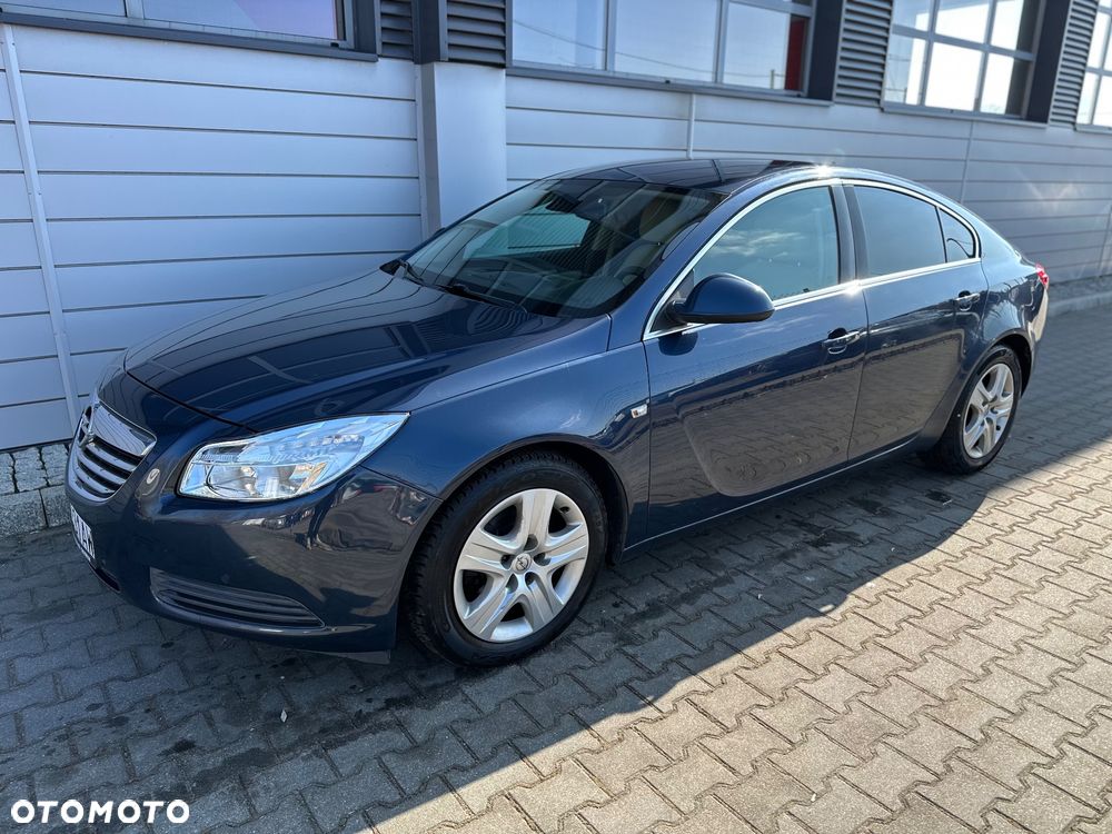 Opel Insignia 1.8 - 3