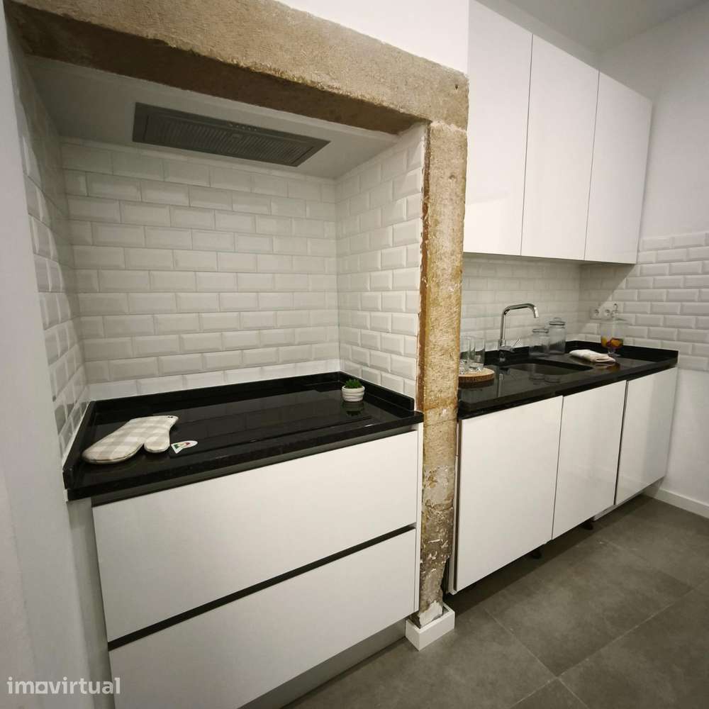 Apartamento T3 Renovado em Benfica - Grande imagem: 3/7