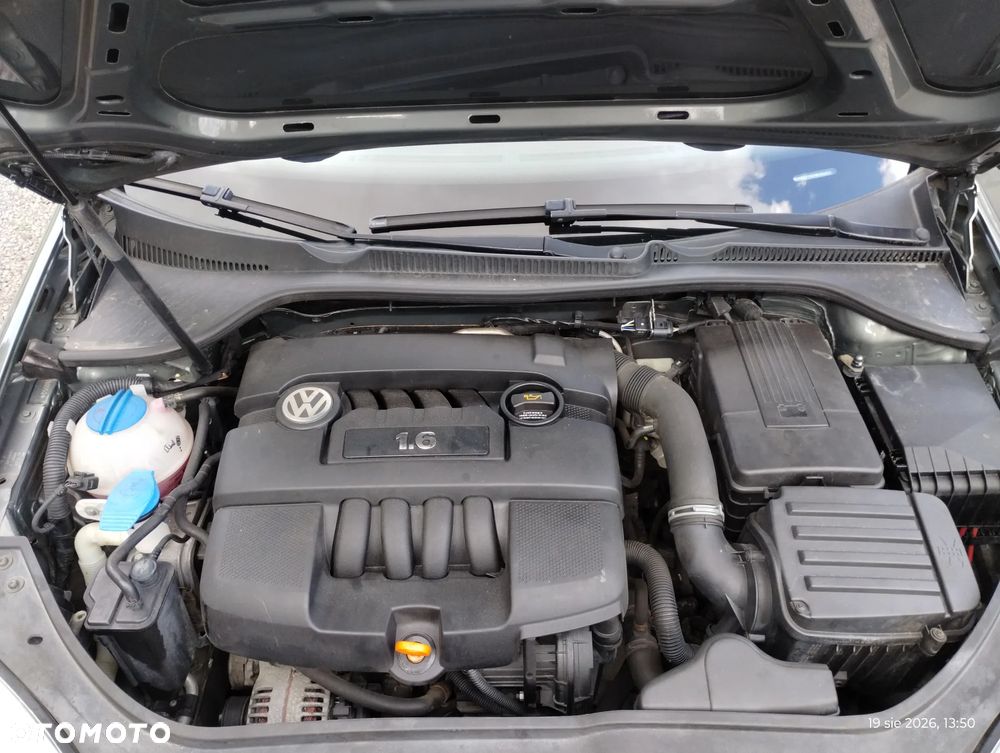 Volkswagen Golf 1.6 Trendline - 35