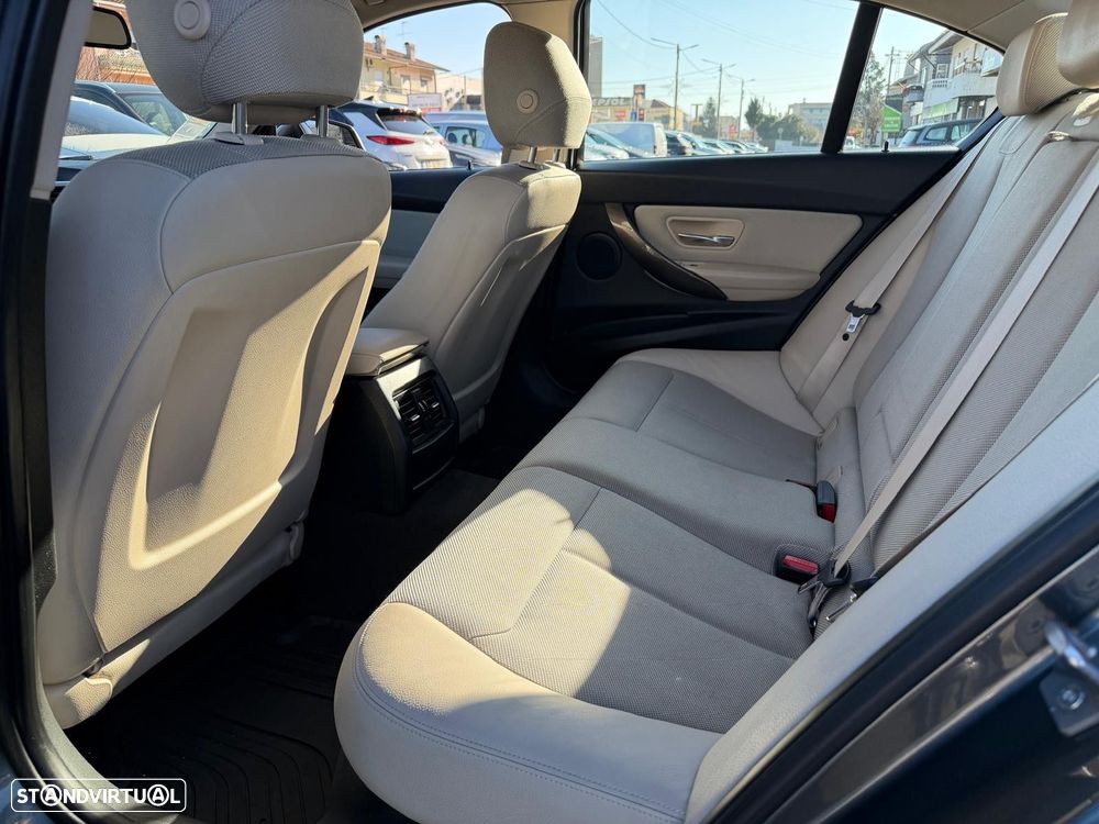 BMW 320 d Line Modern - 10