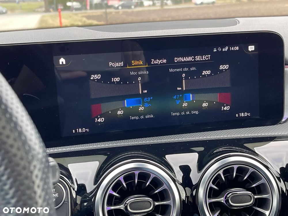 Mercedes-Benz Klasa A 35 AMG 4-Matic 7G-DCT - 27